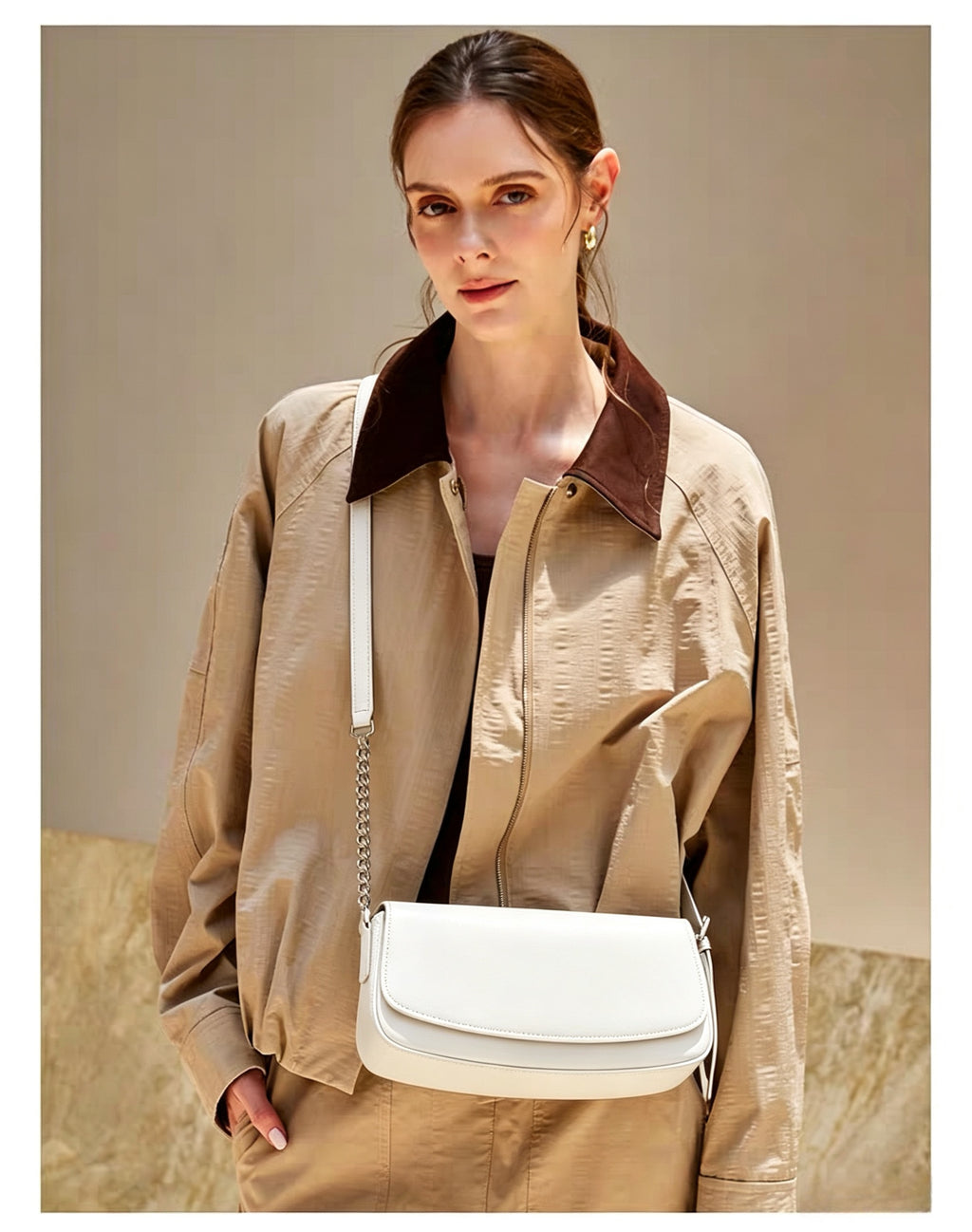10.2" Baguette Bag in Smooth Grain Leather