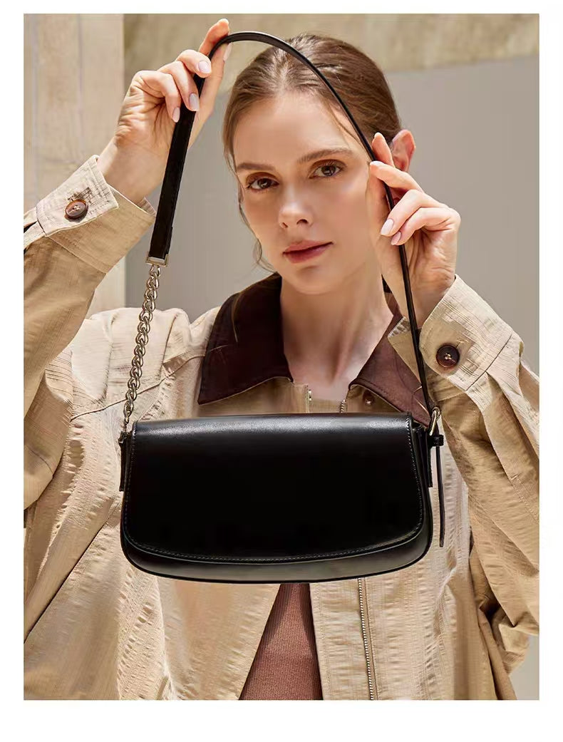10.2" Baguette Bag in Smooth Grain Leather